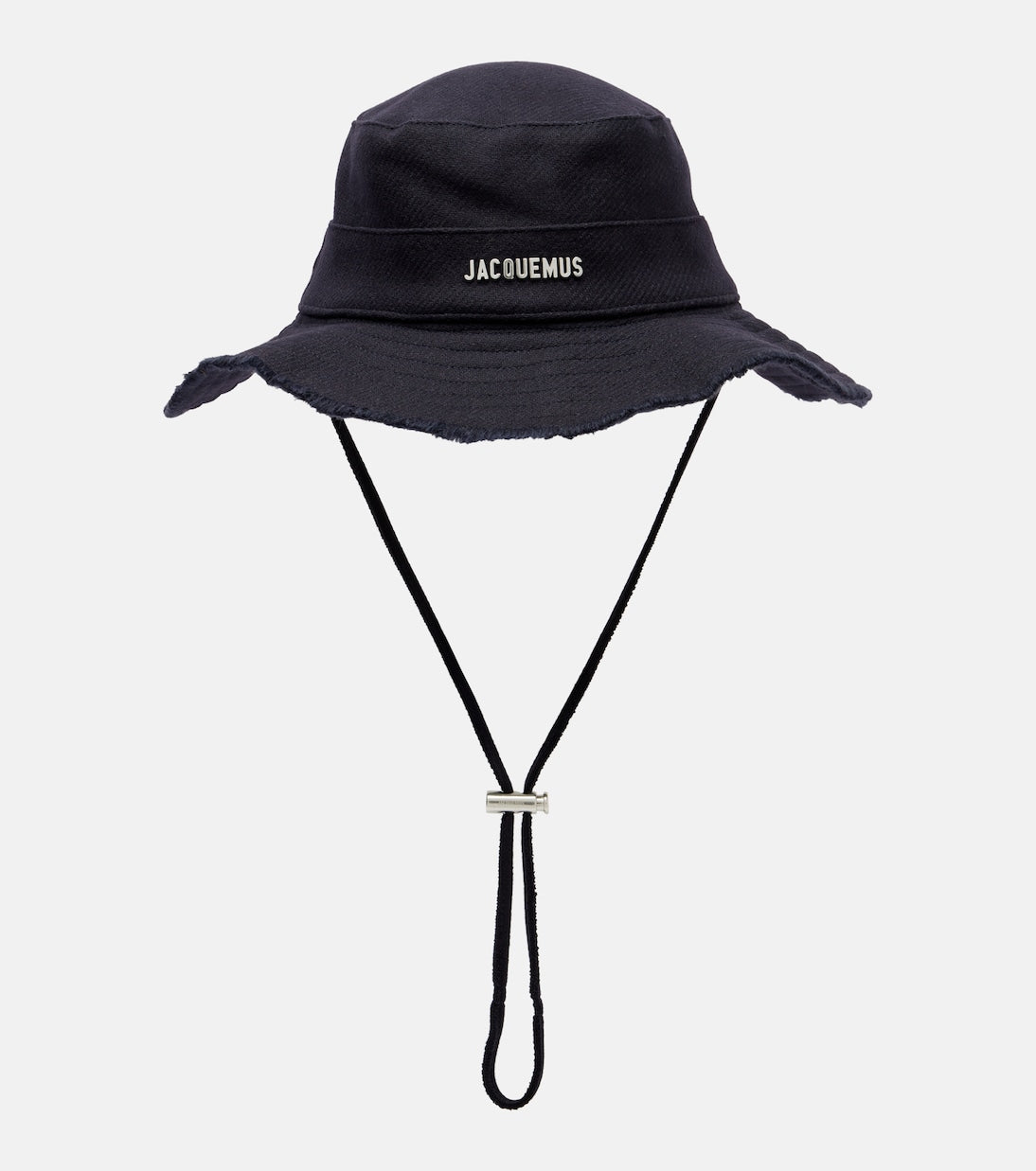 JAC Hut Le Bob